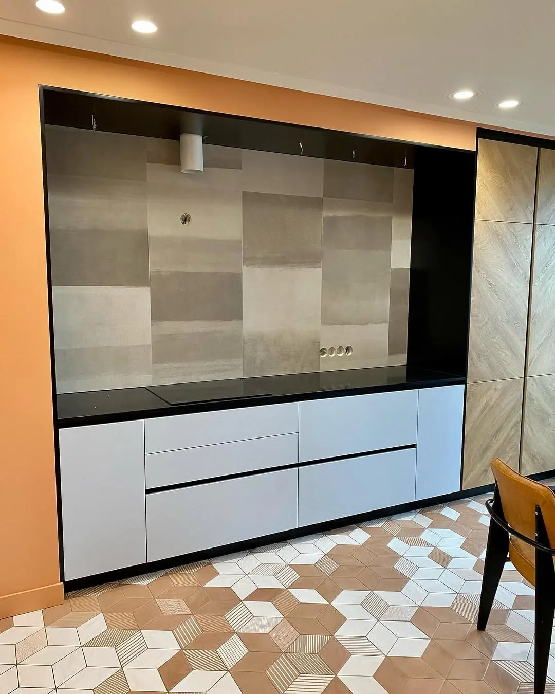Terracotta & black kitchen refit — Homerton, London