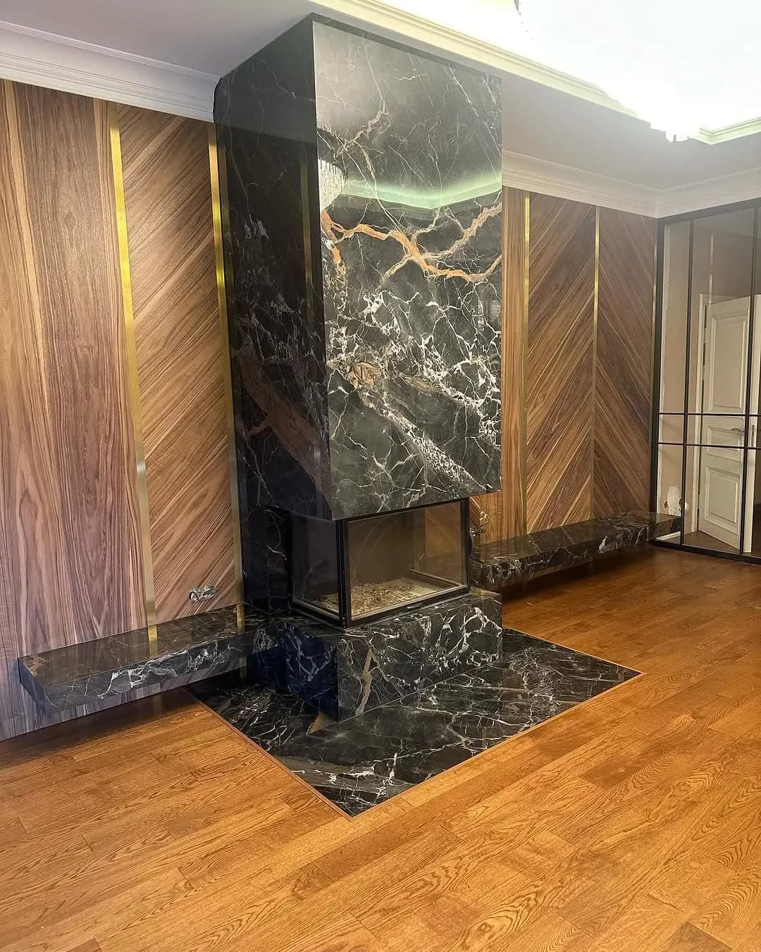 Fireplace surround & feature wall renovation — Woolwich, London